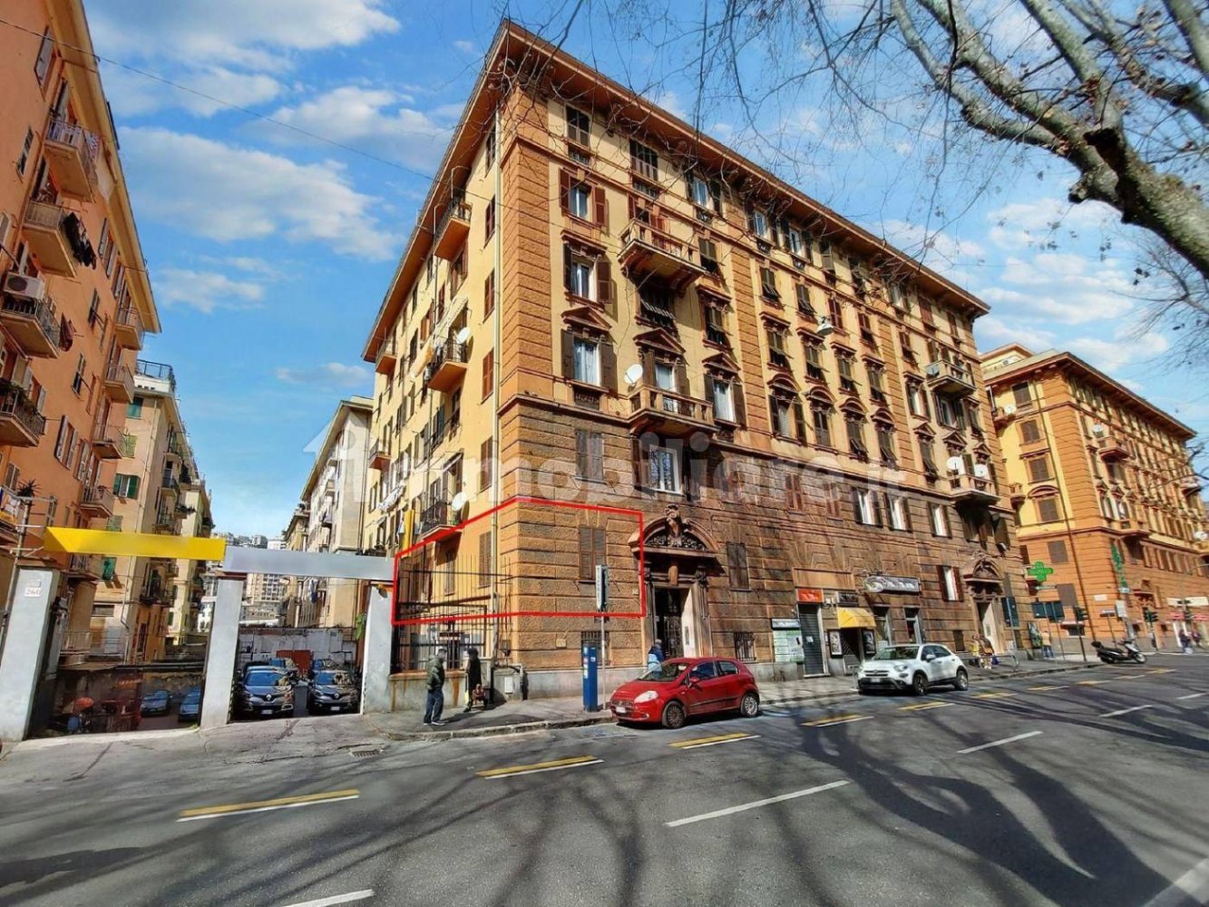 Oficina en Genoa, Italy 88 m² No. 322086