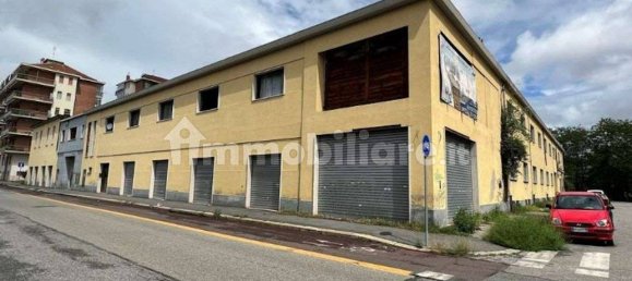 5-Zimmer Lagerhaus in Turin, Italy, Nr. 184899 2