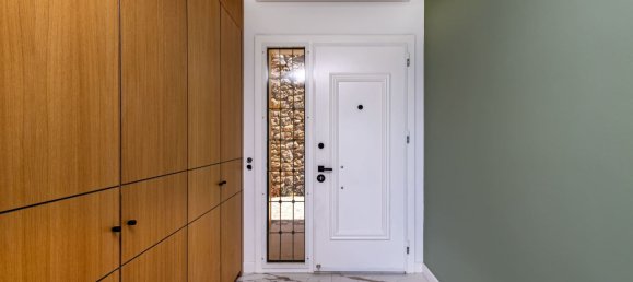 Villa de 4+1 en Kargicak, Turkey No. 40359 16