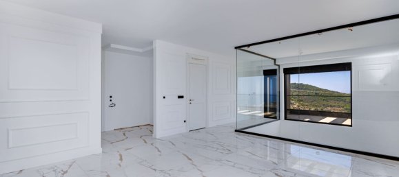 Villa de 4+1 en Kargicak, Turkey No. 40359 24