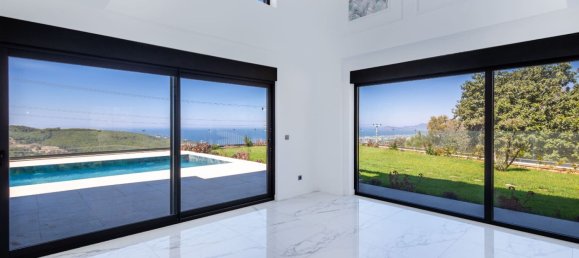 Villa de 4+1 en Kargicak, Turkey No. 40359 9