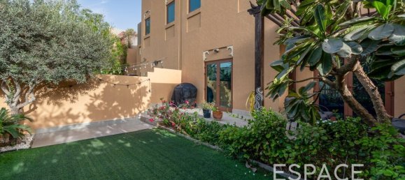 Casa geminada T3 em Al Furjan, UAE N.º 106022 15