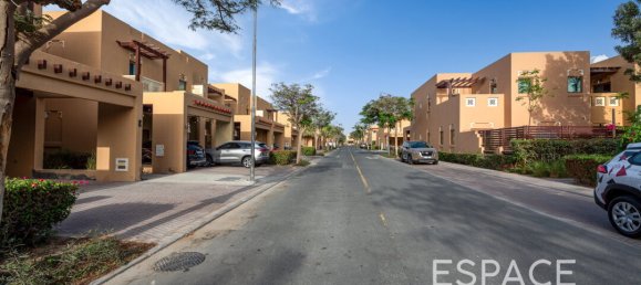 Casa geminada T3 em Al Furjan, UAE N.º 106022 17