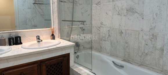 3 bedrooms Apartment in Estepona, Spain No. 170166 17