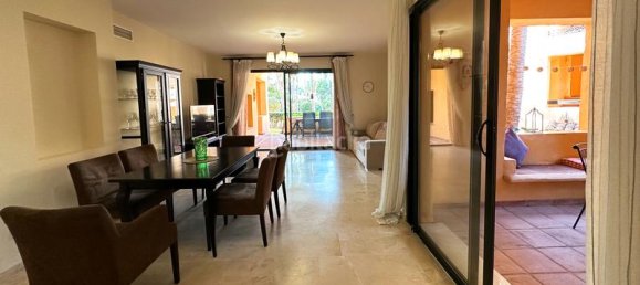 3 bedrooms Apartment in Estepona, Spain No. 170166 11