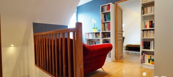 5 bedrooms House in Saint-Jean-de-la-Ruelle, France No. 263703 10