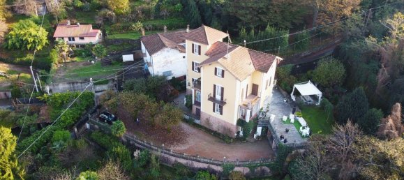 15-Zimmer Villa in Porto Ceresio, Italy, Nr. 78839 9