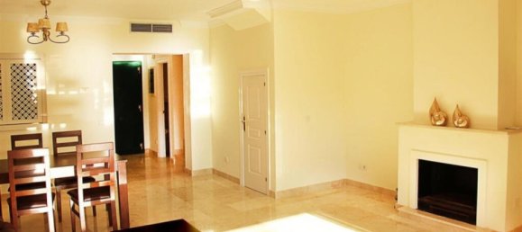 3 bedrooms Townhouse in Marbella, Spain No. 63852 9