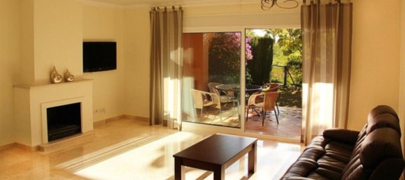 3 bedrooms Townhouse in Marbella, Spain No. 63852 17