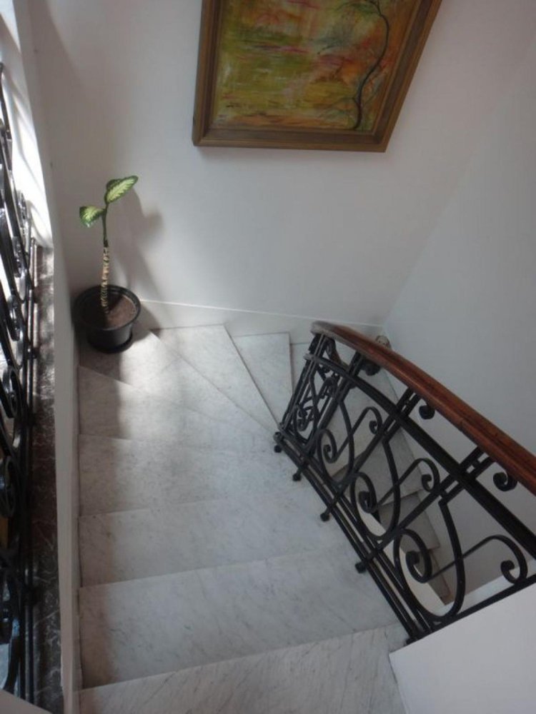 4 bedrooms House in Buenos Aires, Argentina No. 95369