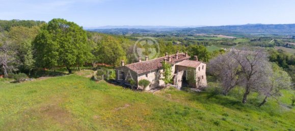 5 bedrooms House in Cetona, Italy No. 178529 3