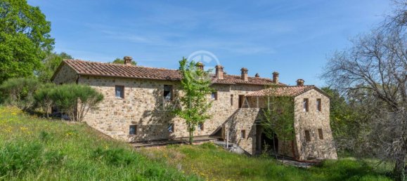 5 bedrooms House in Cetona, Italy No. 178529 5