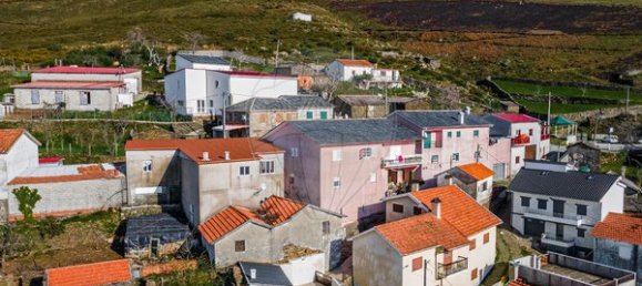 3 غرف نوم منزل في Castro Daire, Portugal رقم 165028 8