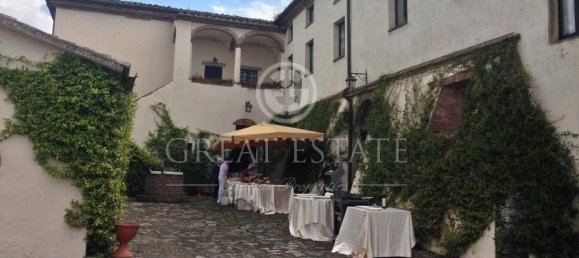 5 rooms Building in Magione, Italy No. 233754 4