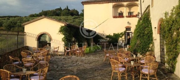 5 rooms Building in Magione, Italy No. 233754 5