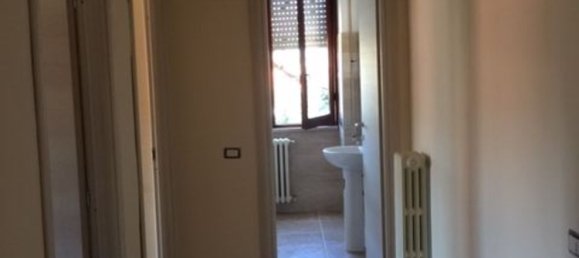 4غرفة شقة في Frosinone, Italy رقم 72887 24