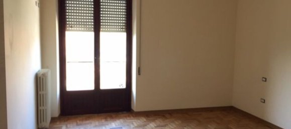 4غرفة شقة في Frosinone, Italy رقم 72887 3