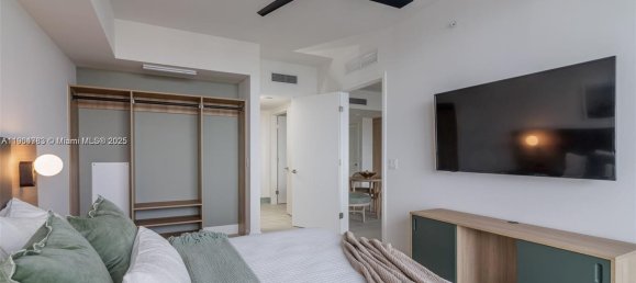 1 dormitorio propiedad comercial en venta en Miami, Miami-Dade, Florida, USA № 615862 3