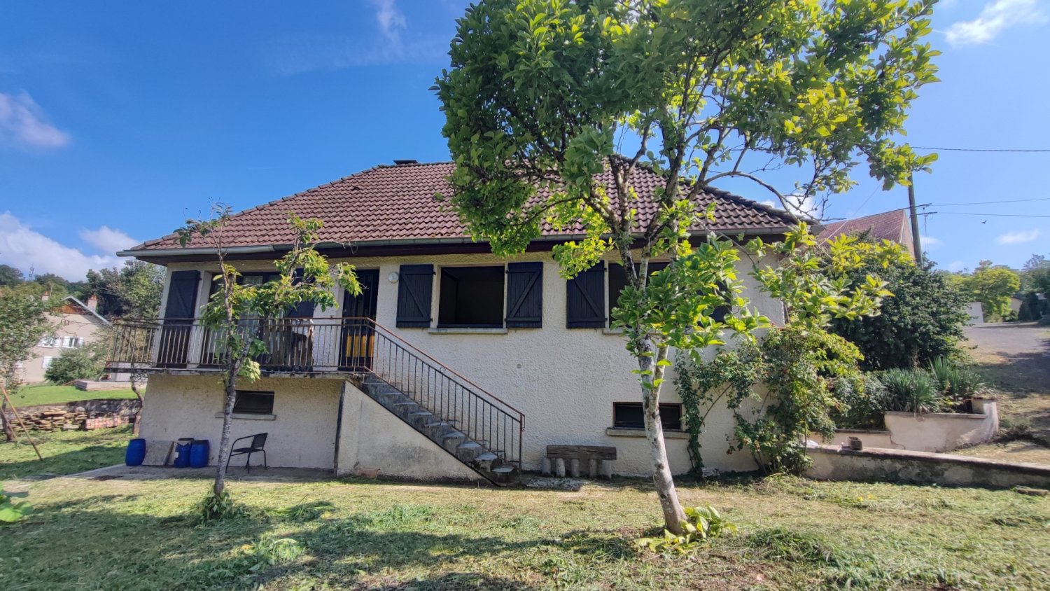 3 bedrooms House in Doubs, France No. 283551