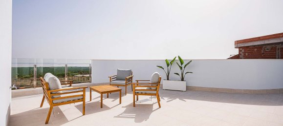 3 bedrooms Villa in Torrevieja, Spain No. 8718 5