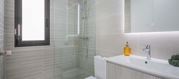 3 bedrooms Villa in Torrevieja, Spain No. 8718 9