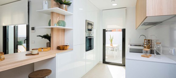 3 bedrooms Villa in Torrevieja, Spain No. 8718 16