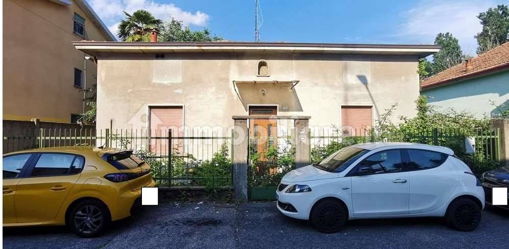 2 bedrooms Apartment in Rho, Italy No. 371803