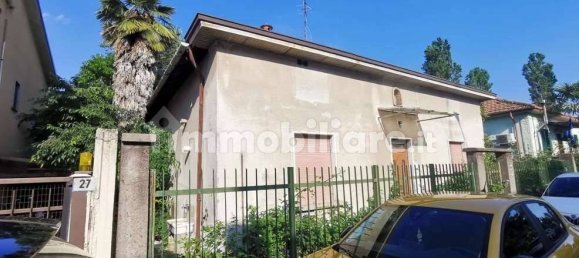 2 bedrooms Apartment in Rho, Italy No. 371803 5