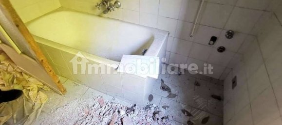 2 bedrooms Apartment in Rho, Italy No. 371803 26