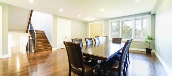 4 bedrooms House in Mississauga, Canada No. 796 11