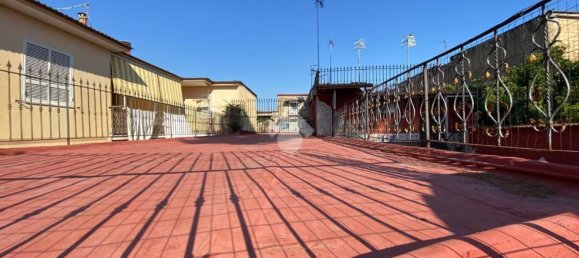 3 bedrooms Apartment in Naples, Italy No. 315589 21