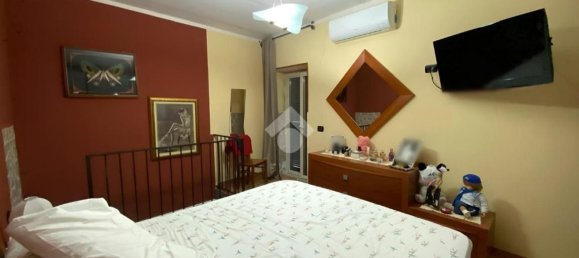 3 bedrooms Apartment in Naples, Italy No. 315589 18
