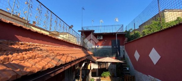 3 bedrooms Apartment in Naples, Italy No. 315589 19