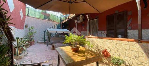 3 bedrooms Apartment in Naples, Italy No. 315589 5