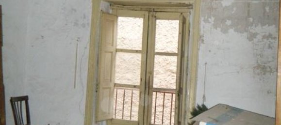 2 Schlafzimmer Schlösser in Caccamo, Italy, Nr. 119693 13