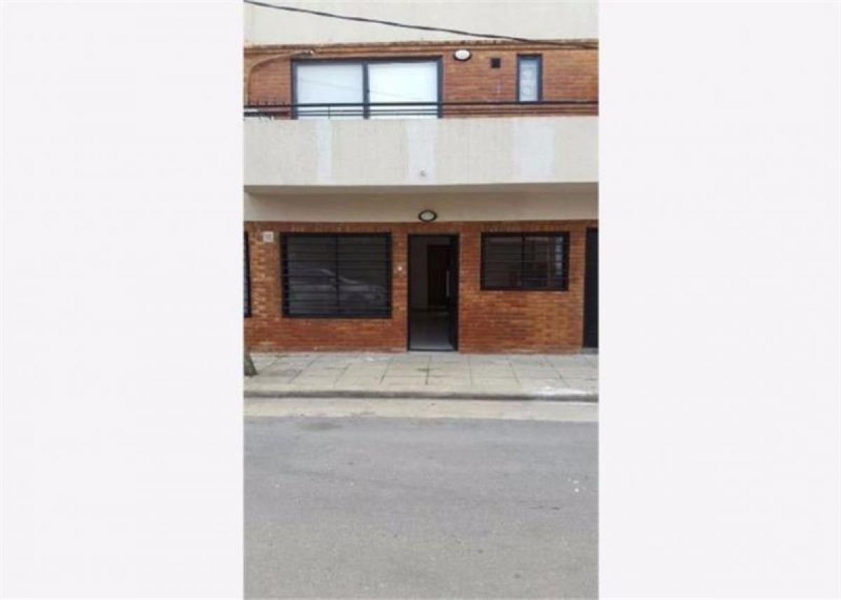 Studio in Buenos Aires, Argentina No. 69011