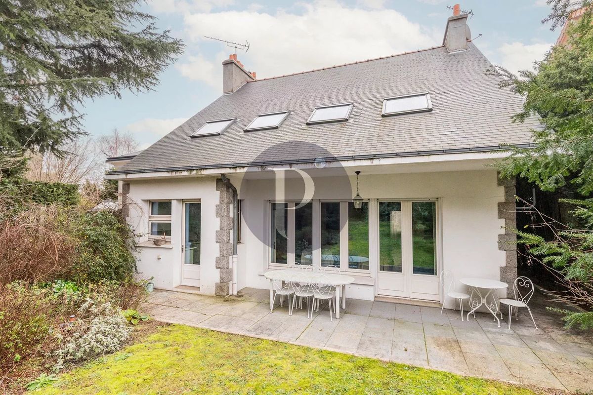 8 bedrooms House in Fontenay-aux-Roses, France No. 180350