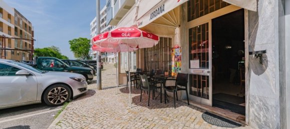 65m² Commercial property in Oeiras, Portugal No. 82372 20