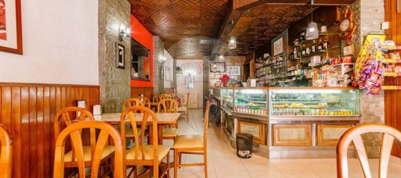 65m² Commercial property in Oeiras, Portugal No. 82372 9