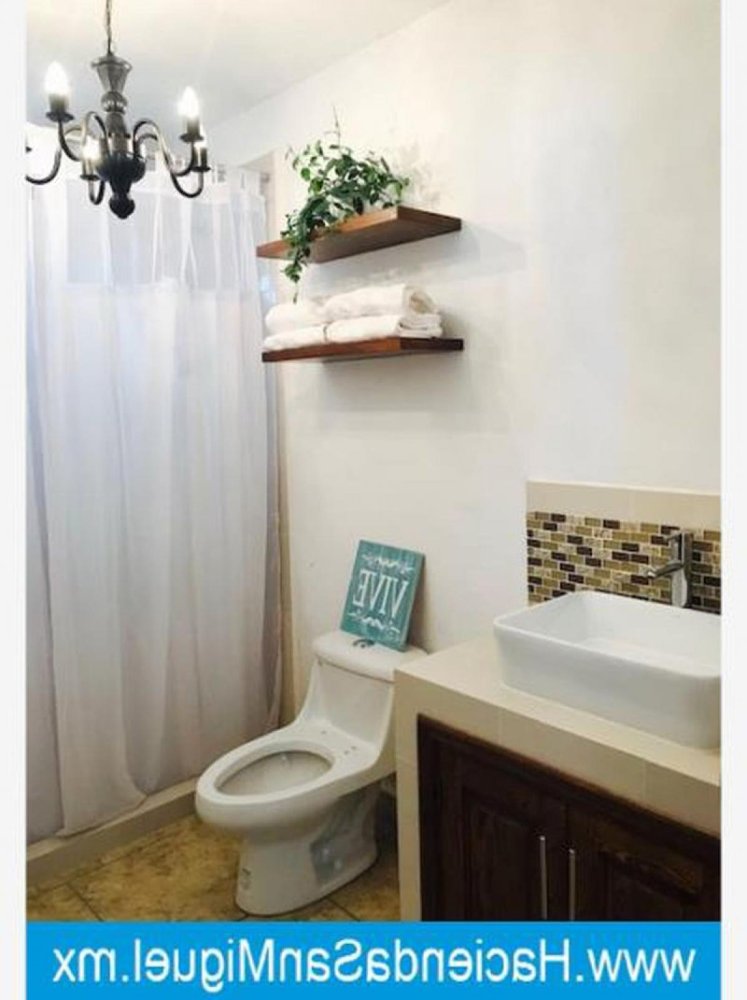 3 bedrooms House in Guanajuato, Mexico No. 166556