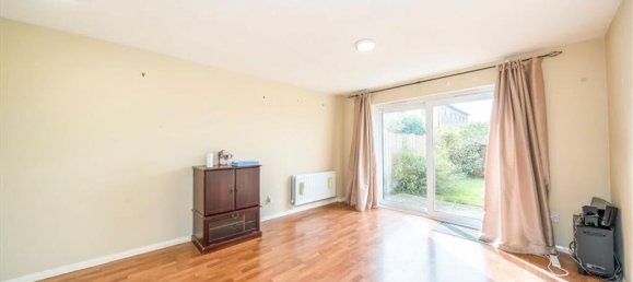 2 bedrooms House in Catford, United Kingdom No. 10080 2