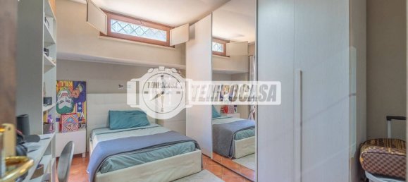 5 rooms Apartment in Fiumicino, Italy No. 281036 20