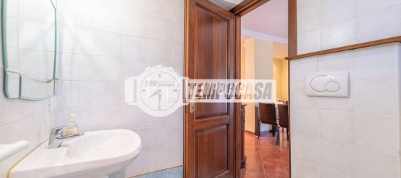 5 rooms Apartment in Fiumicino, Italy No. 281036 32