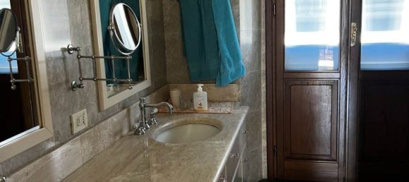 5-salle Maison à Livorno, Italy No. 230121 24