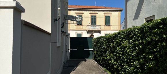 5-salle Maison à Livorno, Italy No. 230121 3