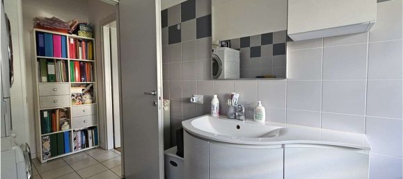 3 bedrooms Apartment in Pregnana Milanese, Italy No. 373131 11