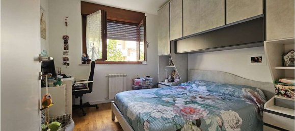 3 bedrooms Apartment in Pregnana Milanese, Italy No. 373131 16