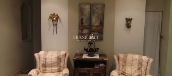 Casa de 5 dormitorios en Pembroke, Malta No. 4115 6