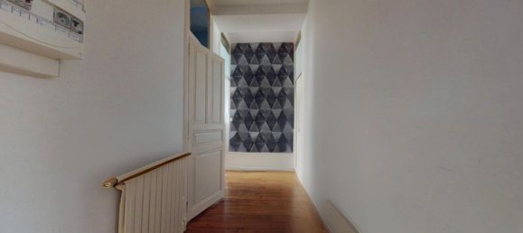 2 bedrooms Apartment in Dole, France No. 359583 4
