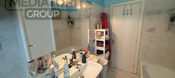 2 chambres Appartement à Ancona, Italy No. 221572 13